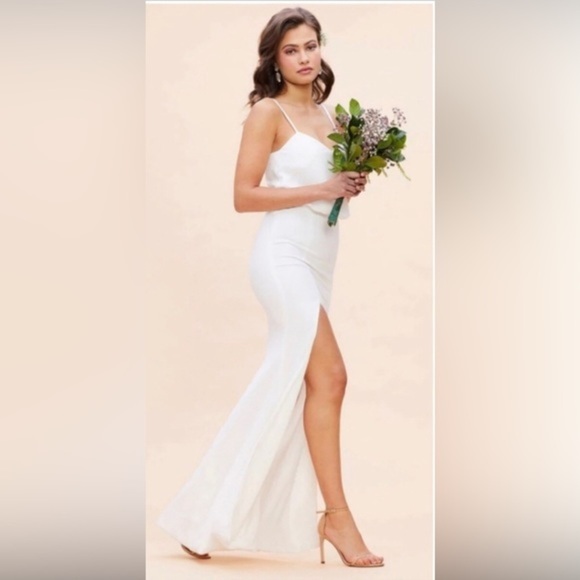 Dress the population Gracelyn off white blouson slip look maxi gown size Medium - Picture 3 of 6